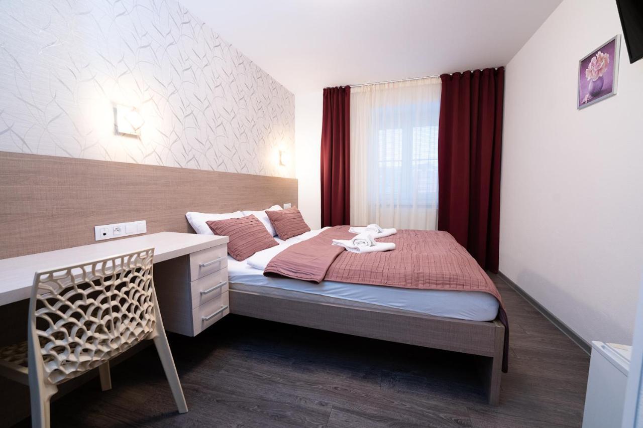 Terasa Pension & Winebar Mikulov Εξωτερικό φωτογραφία